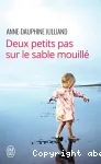 Deux petits pas mouillés sur le sable vignette